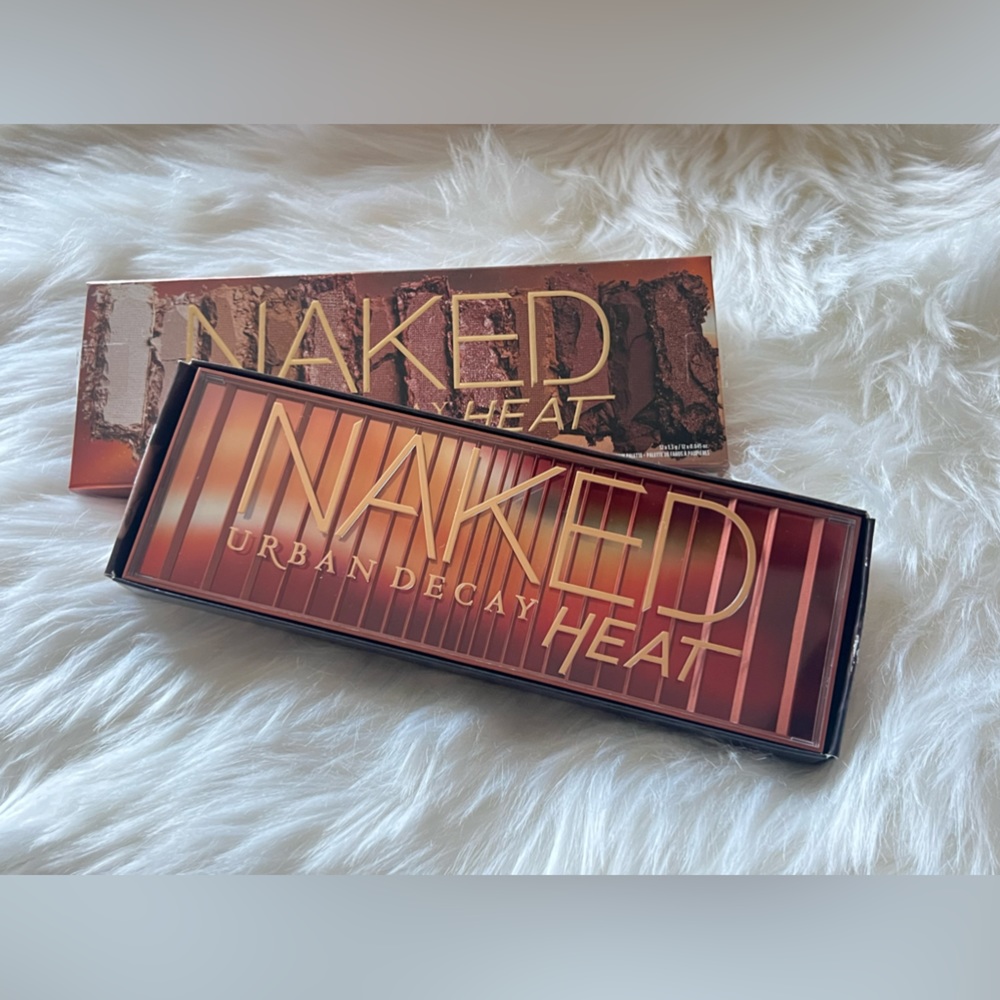 COPY - URBAN NAKED HEAT 12 EYESHADOW PALETTE. NEW